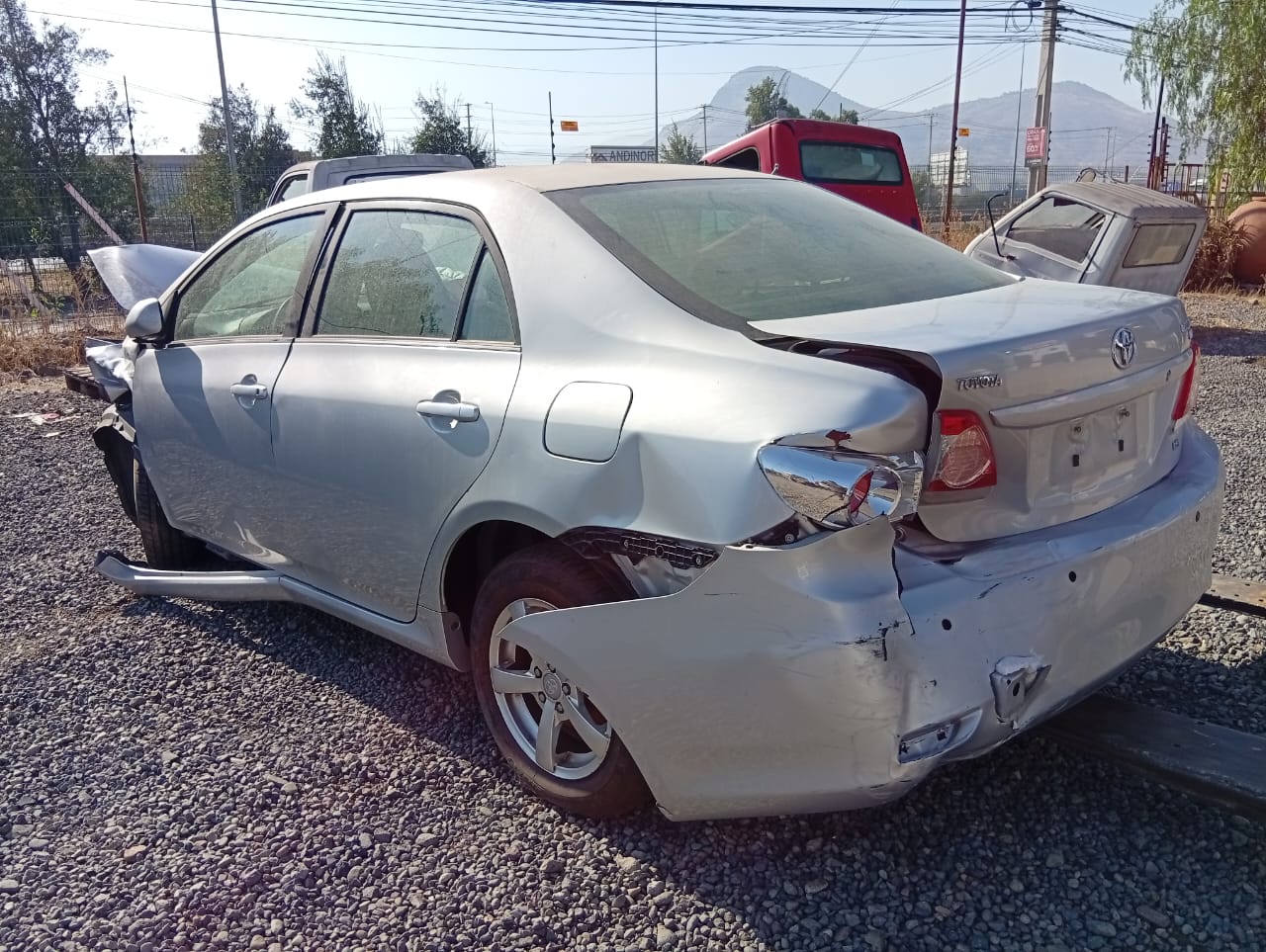  Toyota COROLLA GLI 2010    EN DESARME